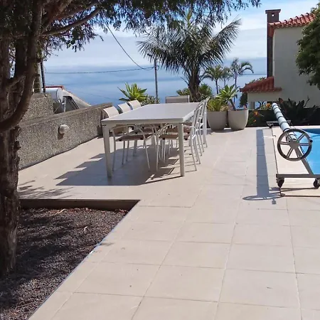 Leonardo Villa Canico (Madeira)