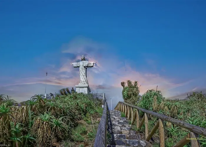 Leonardo Villa Caniço