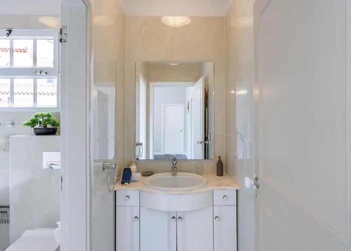 Villa Leonardo Caniço